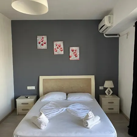 ホテル Prive Sarandë