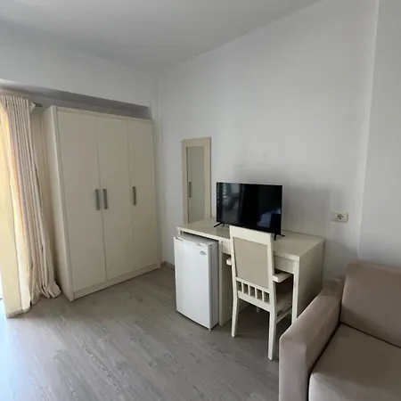 Prive Sarandë