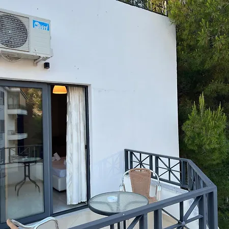 Prive Sarandë